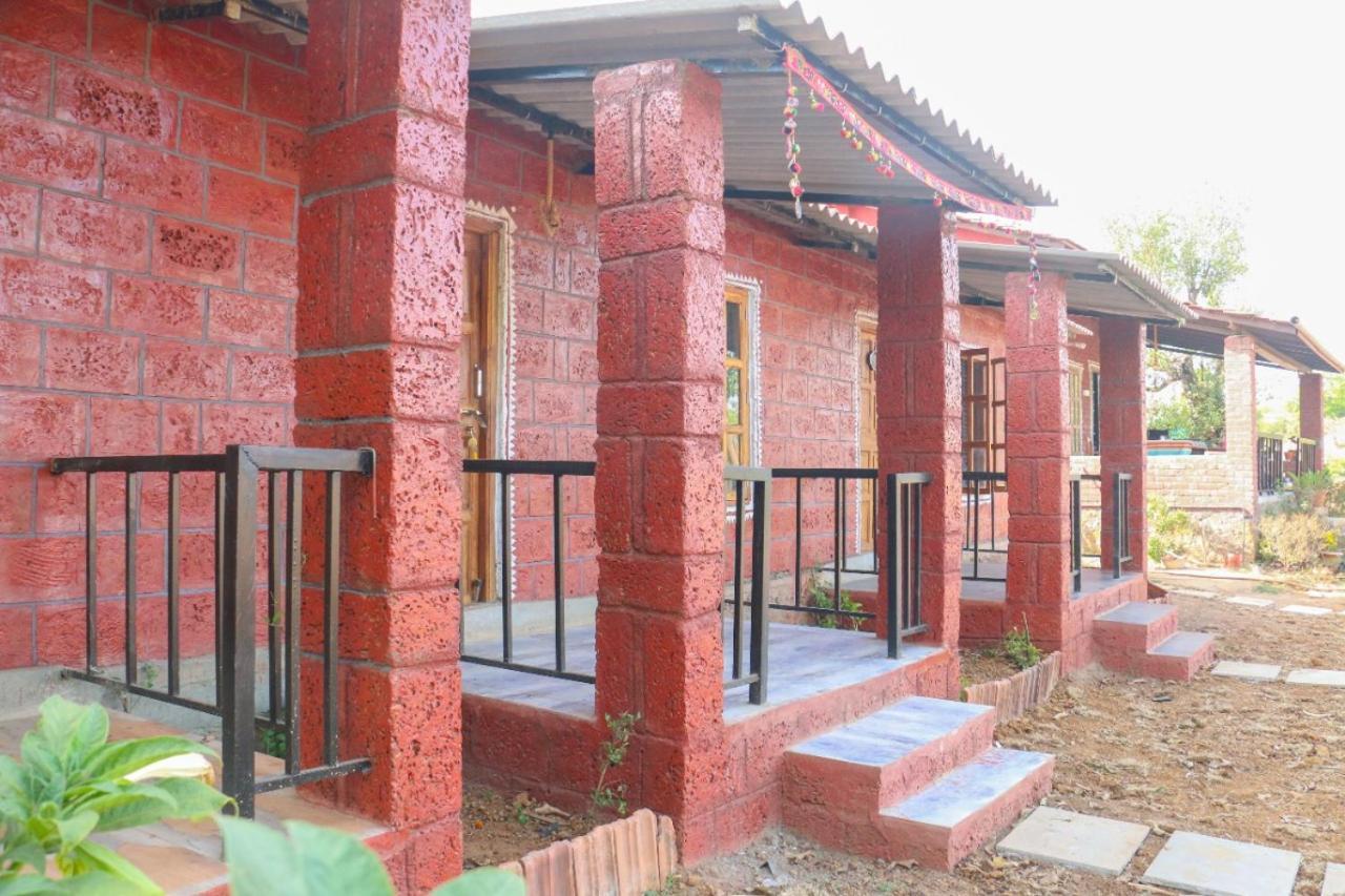 Siddhadham - Farm Stay & Wellness Retreat Nashik Zewnętrze zdjęcie